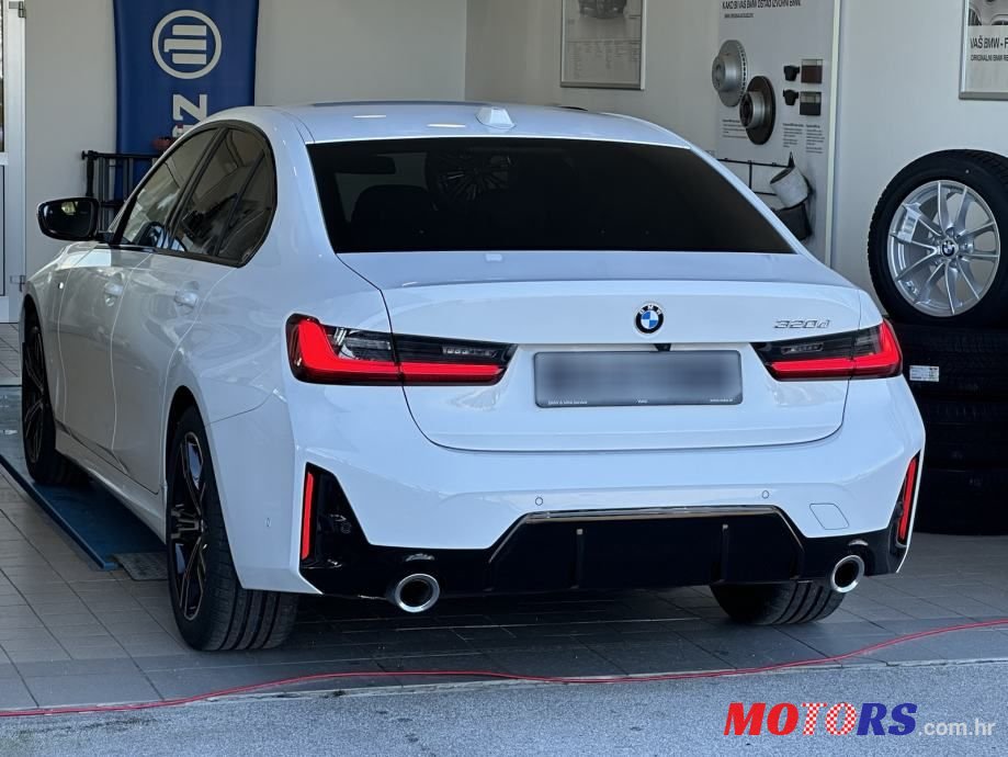 2022' BMW Serija 3 320D photo #5