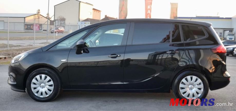 2018' Opel Zafira 1,6 Cdti photo #3