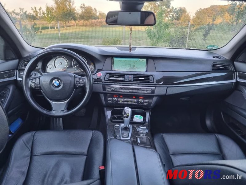 2012' BMW Serija 5 520D photo #6