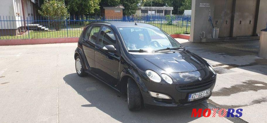 2006' Smart Forfour Smart Forfour 1,5 Cdi photo #1