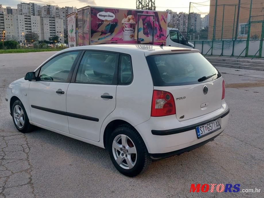 2005' Volkswagen Polo 1,9 Sdi photo #5