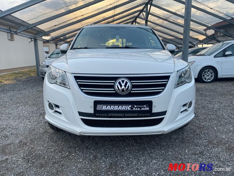 2011' Volkswagen Tiguan 2,0 Tdi photo #2