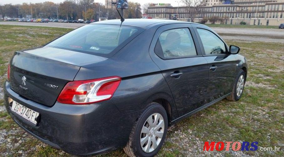 2013' Peugeot 301 1,6 Hdi photo #1