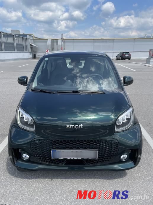 2020' Smart Fortwo Eq photo #2