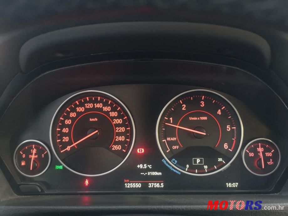 2015' BMW Serija 3 318D M photo #5