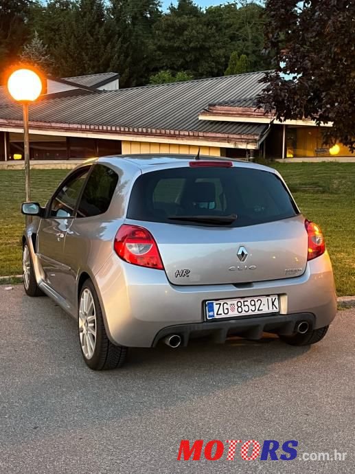 2007' Renault Clio Sport photo #1