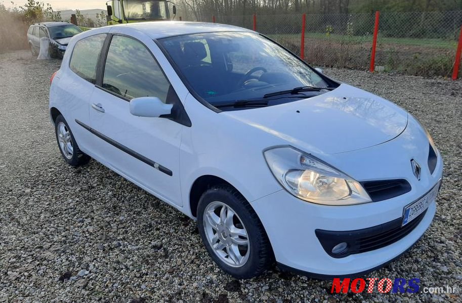 2008' Renault Clio 1,2 photo #1