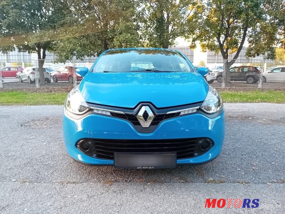 2015' Renault Clio Dci 90 Edc photo #2