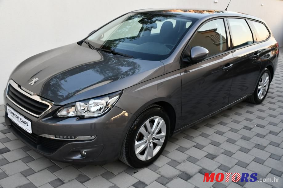 2016' Peugeot 308 photo #1