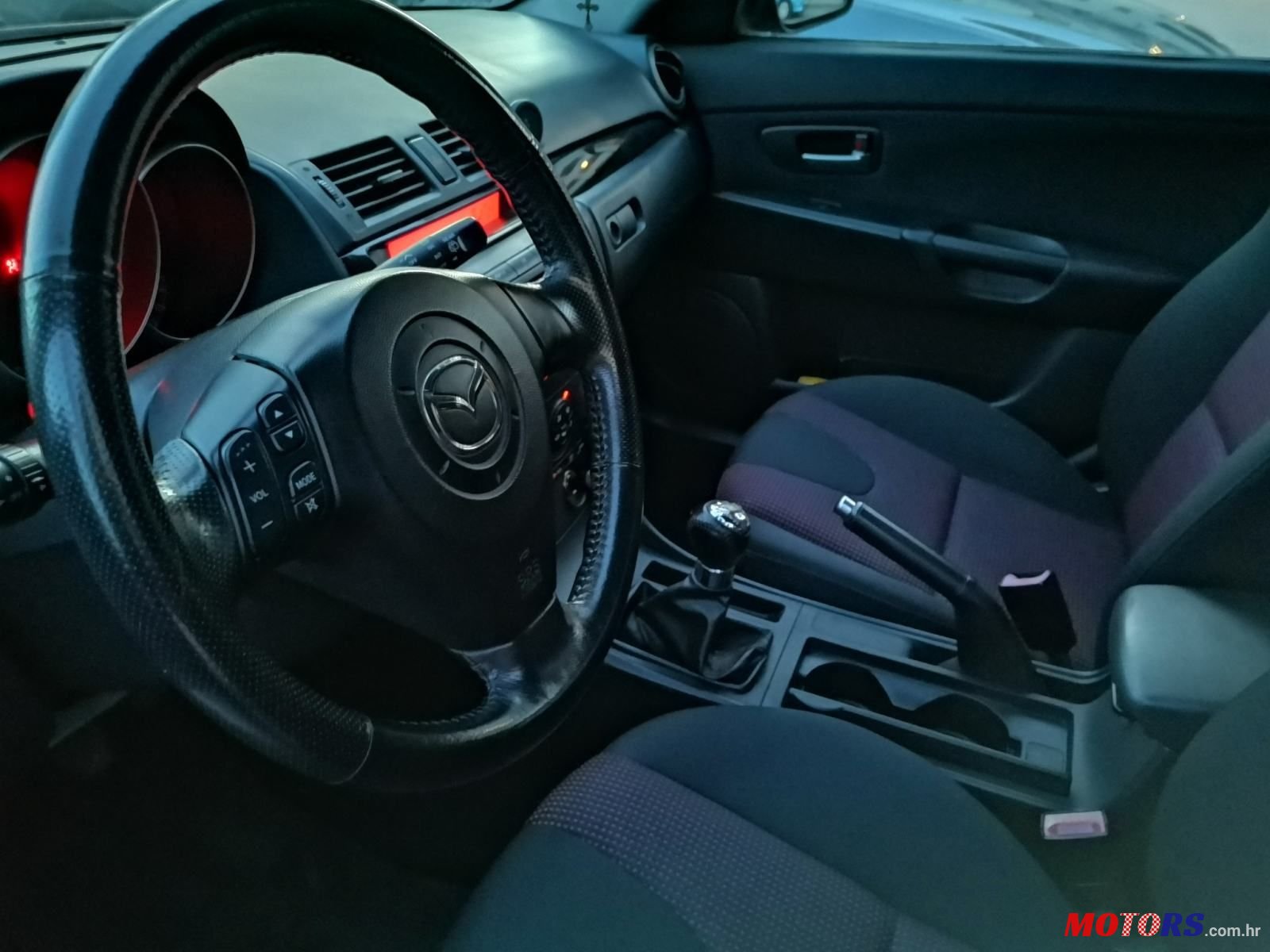 2004' Mazda 3 1,6 I Te photo #5