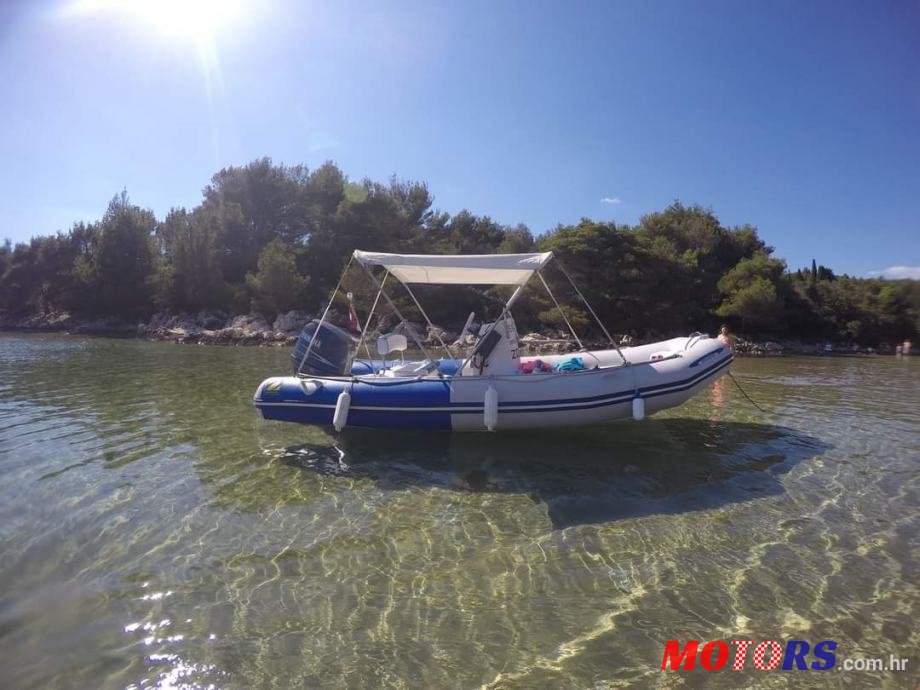 2008' Zodiac photo #1