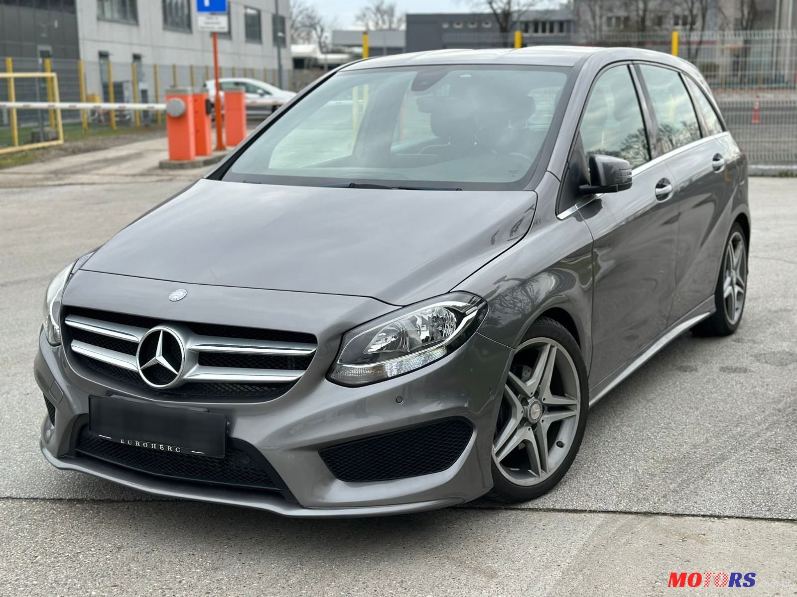 2016' Mercedes-Benz B-Klasa 180 D Amg photo #1