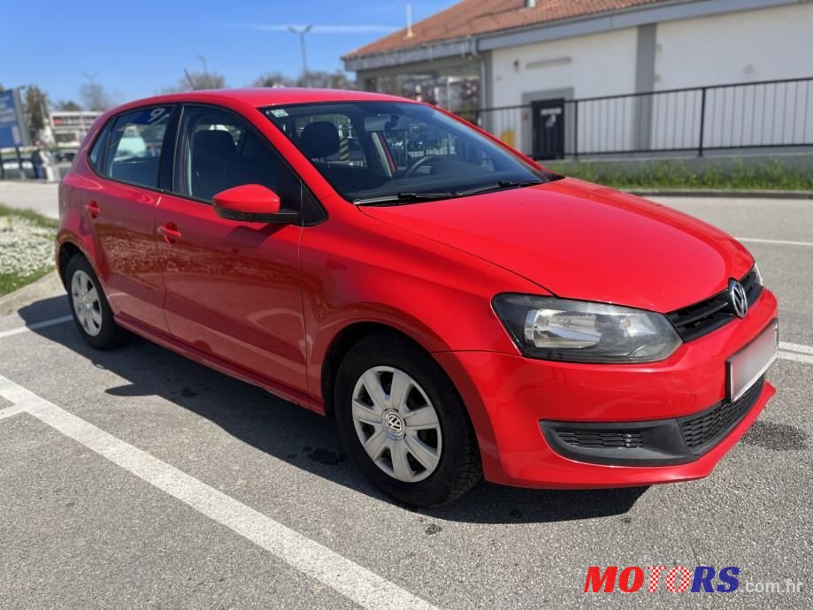 2010' Volkswagen Polo 1,6 Tdi photo #6