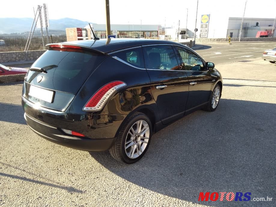 2011' Lancia Delta 1,6 photo #4