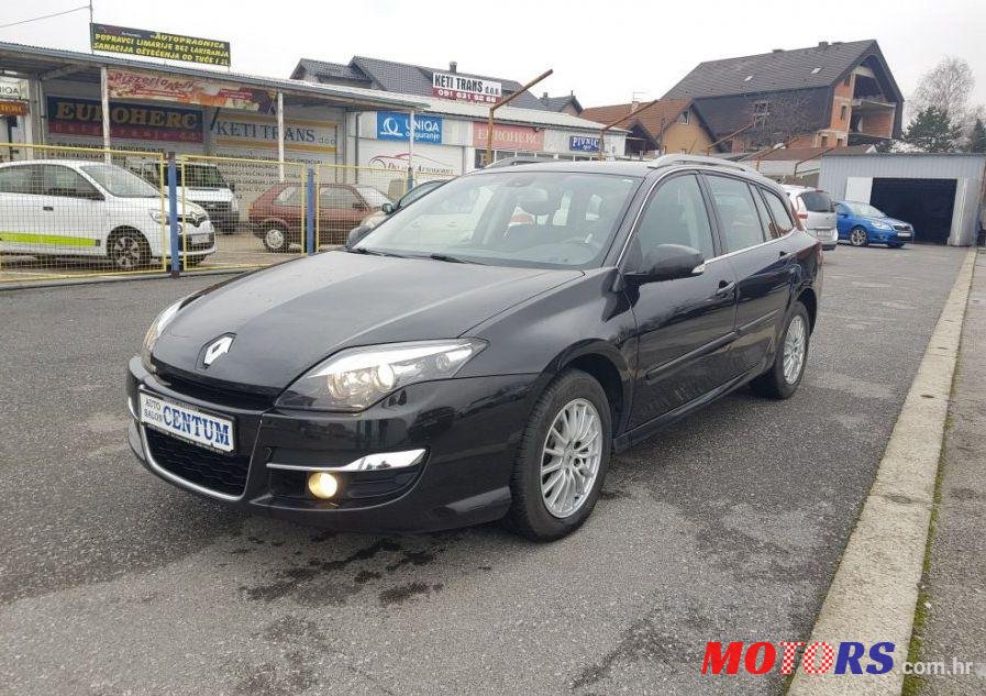 2011' Renault Laguna Grandtour 1,5 Dci photo #2