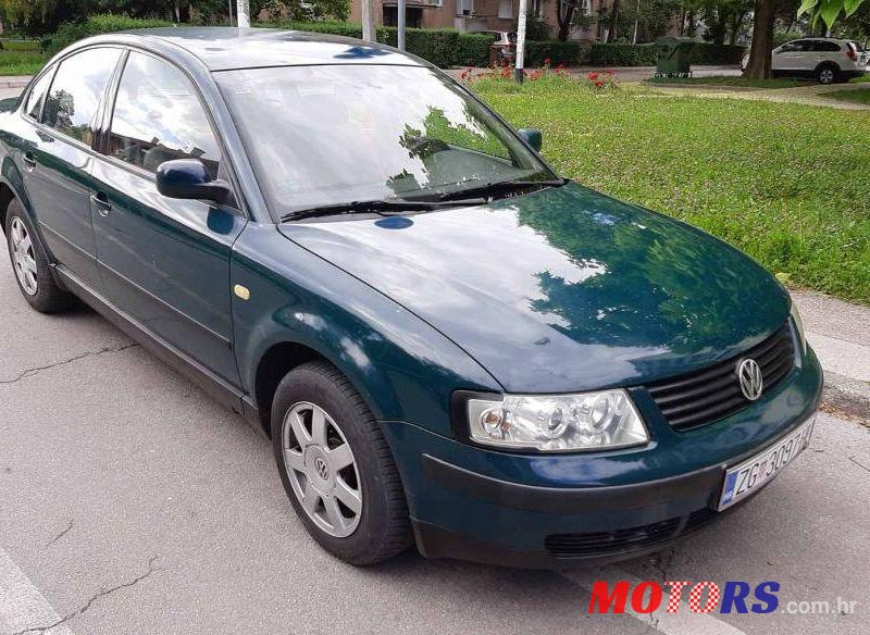 1999' Volkswagen Passat 1,9 Tdi photo #1