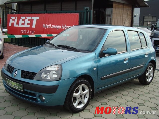 2004' Renault Clio photo #1