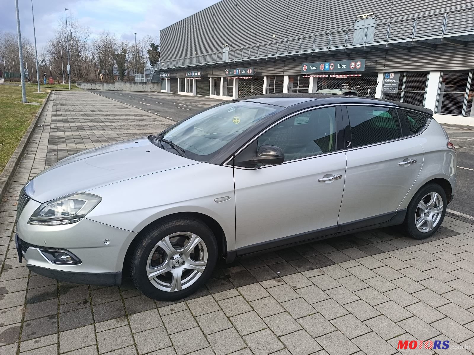 2010' Lancia Delta 2,0 photo #2