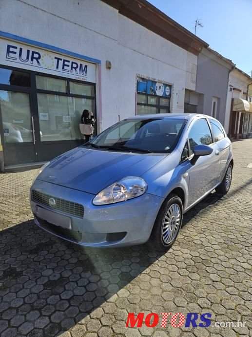 2006' Fiat Punto 1,4 I 16V photo #1