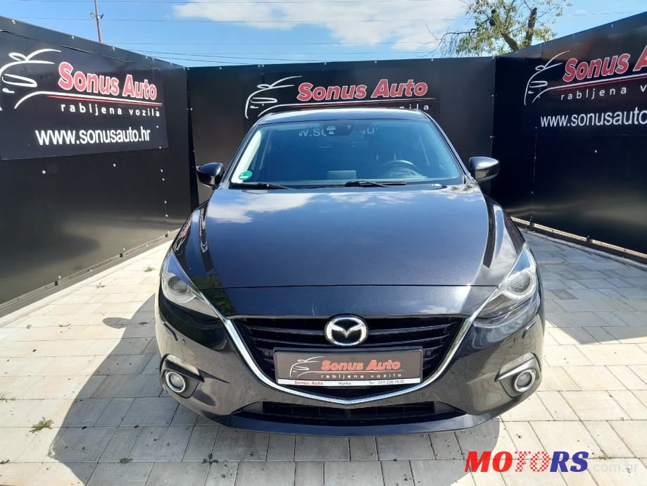 2015' Mazda 3 Sport photo #2