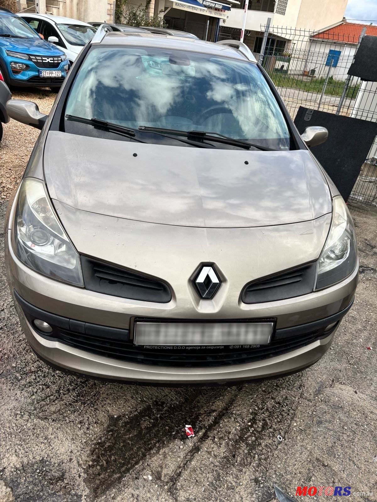 2009' Renault Clio 1,2 photo #1