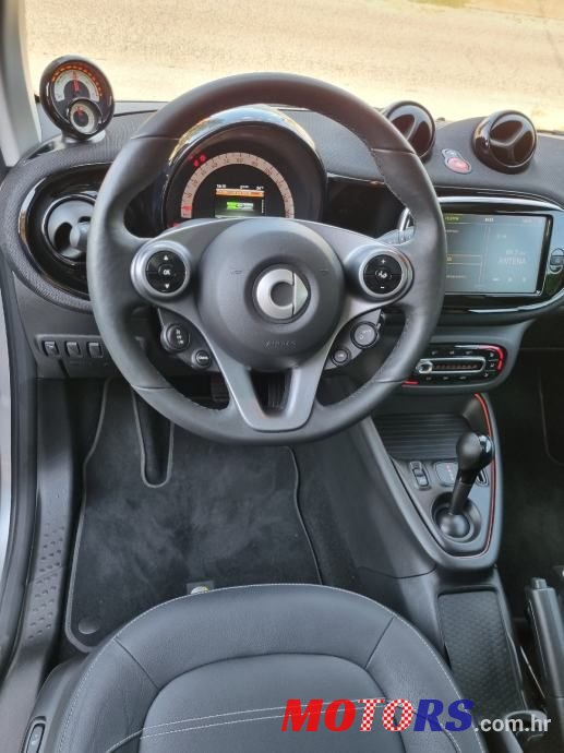 2021' Smart Eq Fortwo 82 Ks. photo #4
