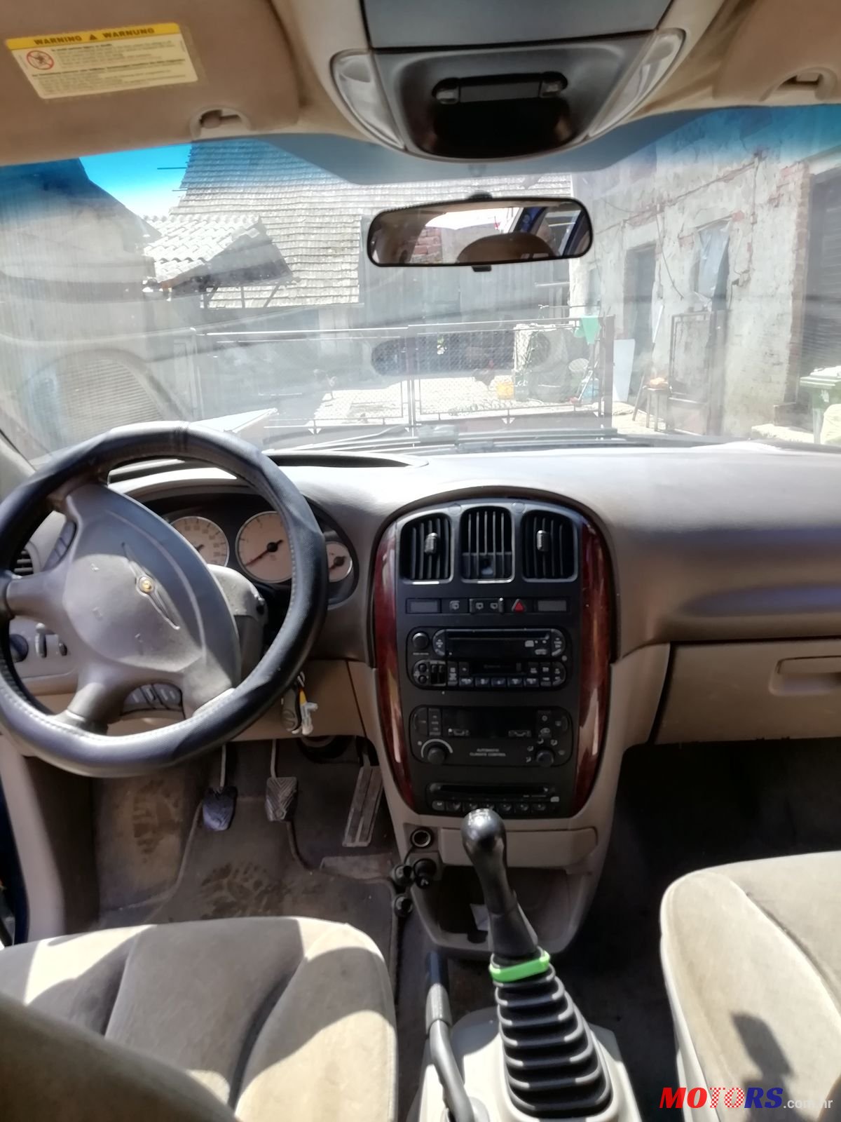 2005' Chrysler Voyager monovolumen photo #5