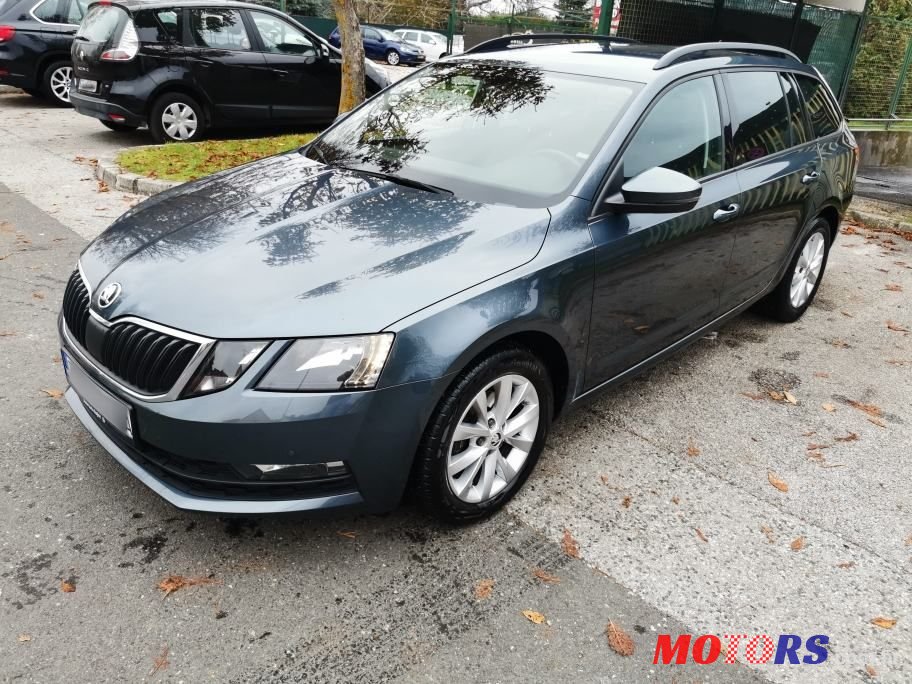 2017' Skoda Octavia Combi photo #1