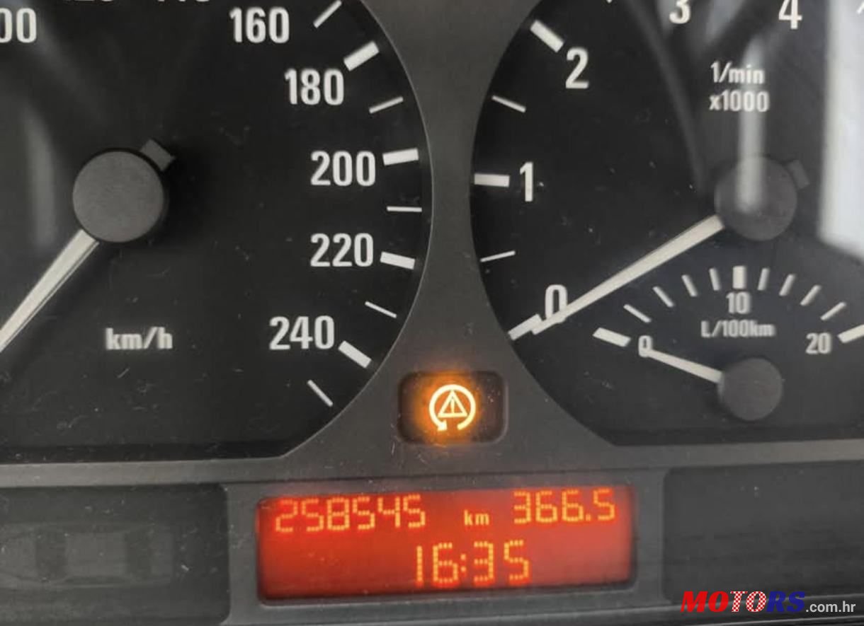 2000' BMW Serija 3 316I photo #5