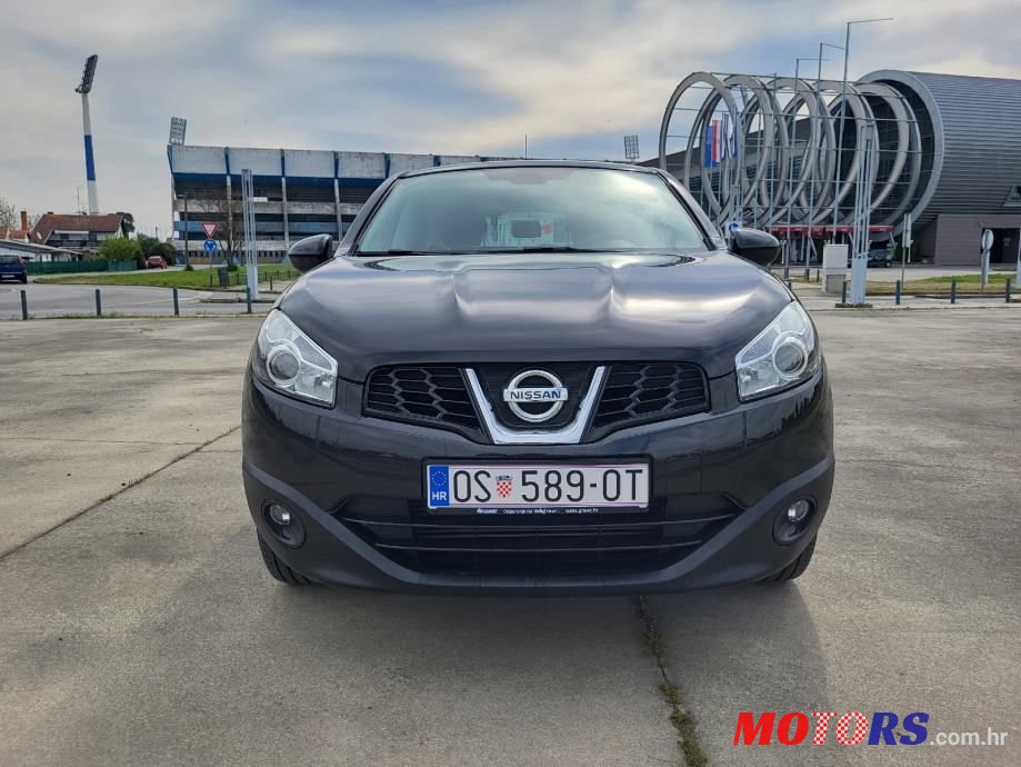 2012' Nissan Qashqai photo #2
