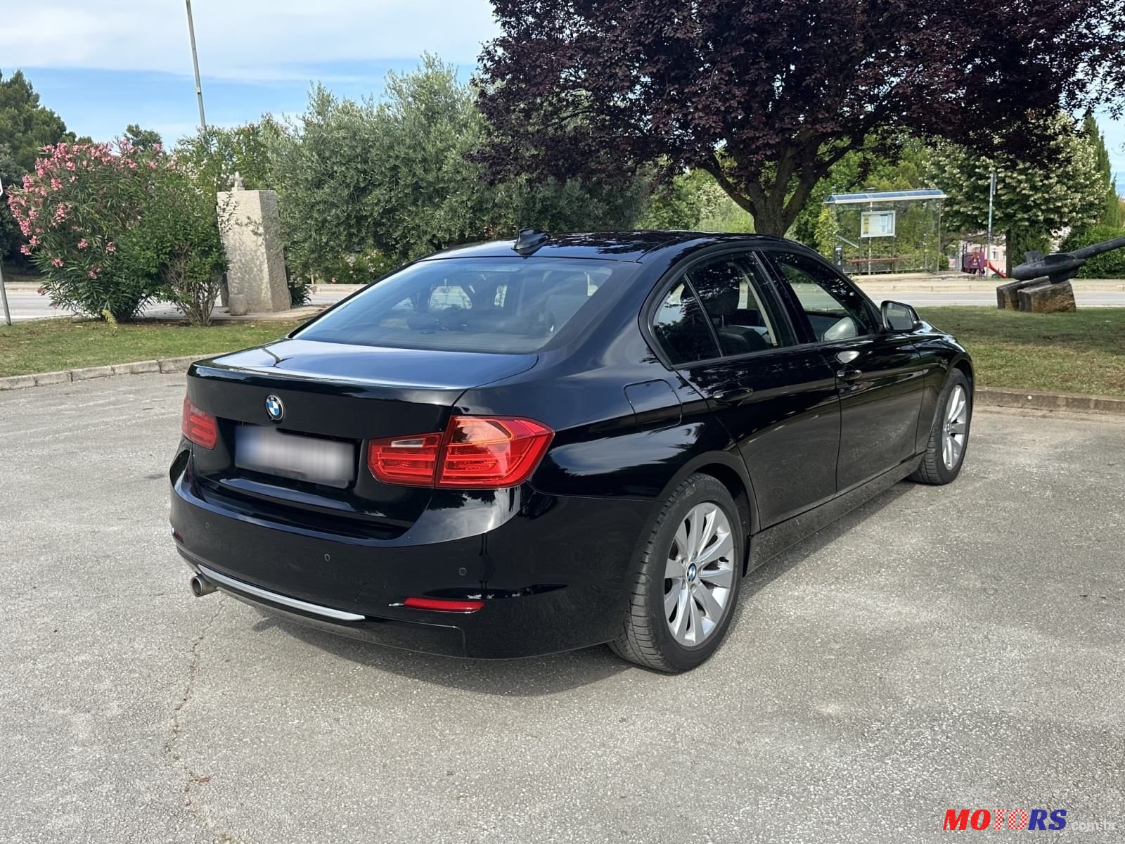 2013' BMW Serija 3 320D photo #5
