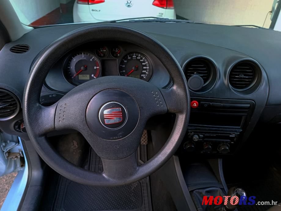2006' SEAT Ibiza photo #5