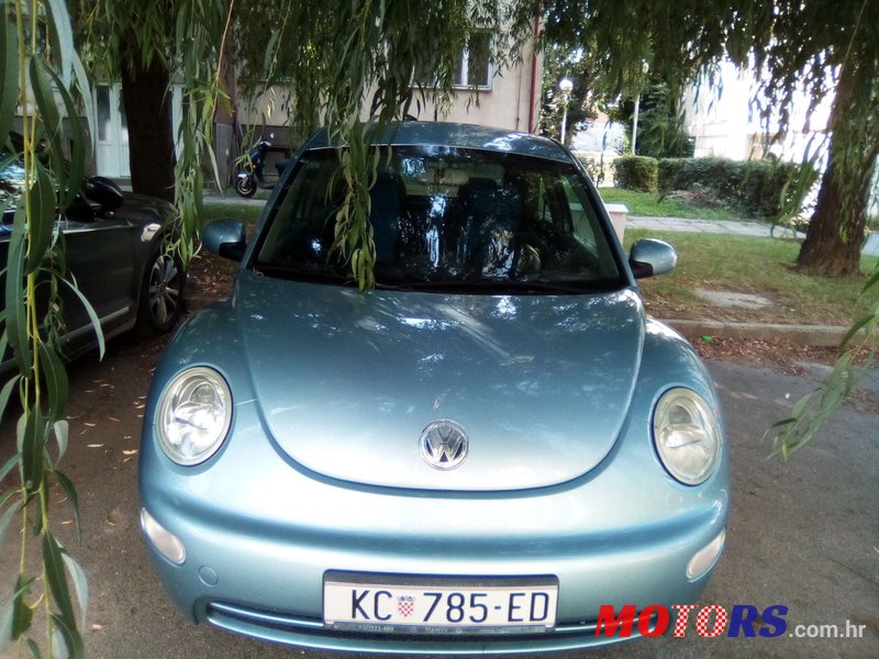 2003' Volkswagen Beetle photo #4