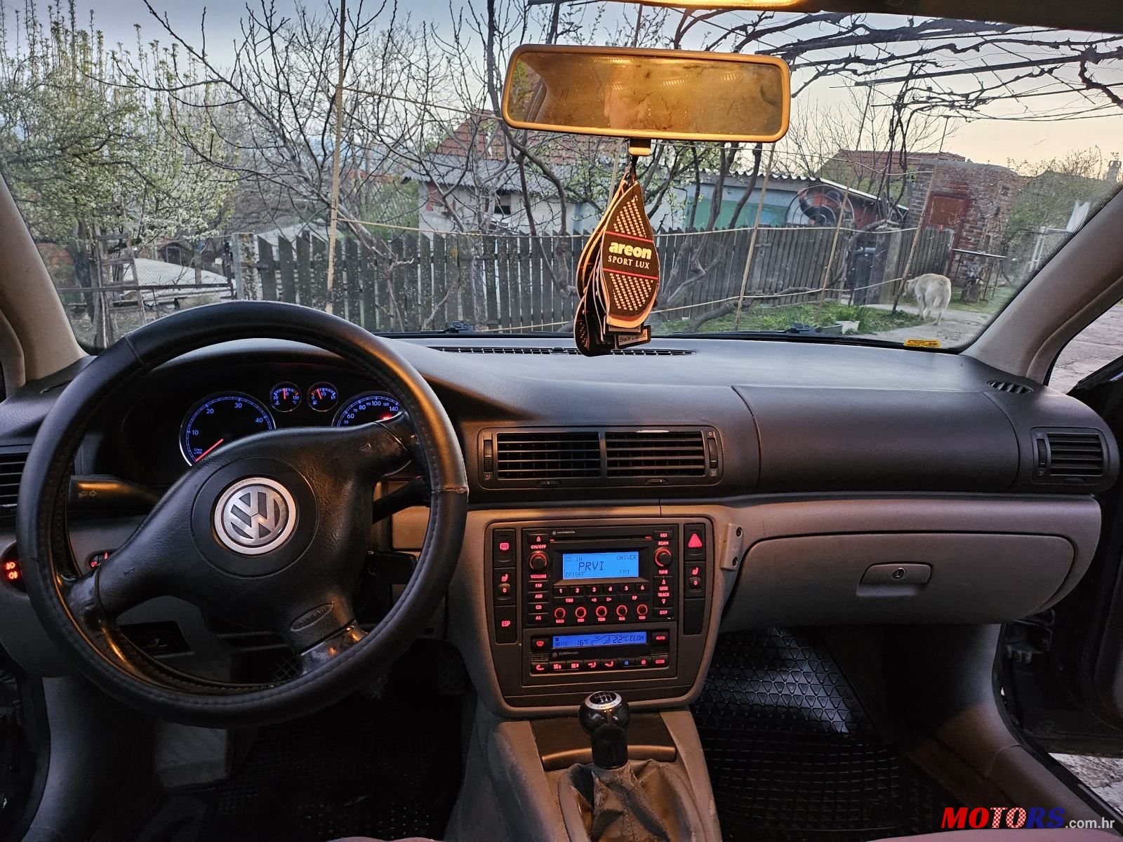 2003' Volkswagen Passat 1,9 Tdi photo #6