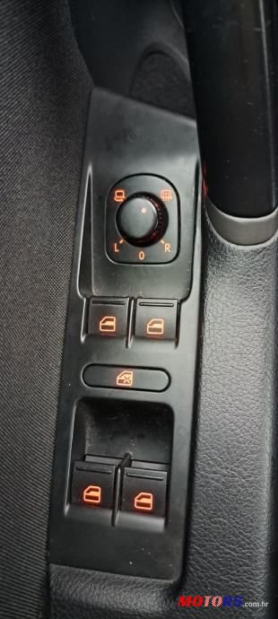 2012' Volkswagen Passat 2,0 Tdi Bmt photo #3