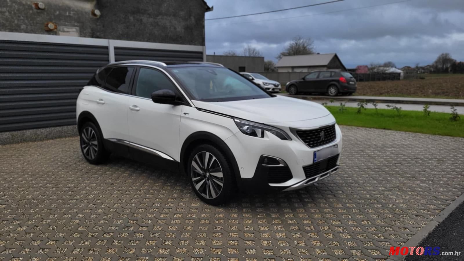 2020' Peugeot 3008 2,0 Bluehdi photo #2