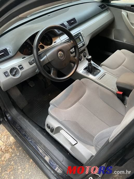 2007' Volkswagen Passat 2,0 Fsi photo #5