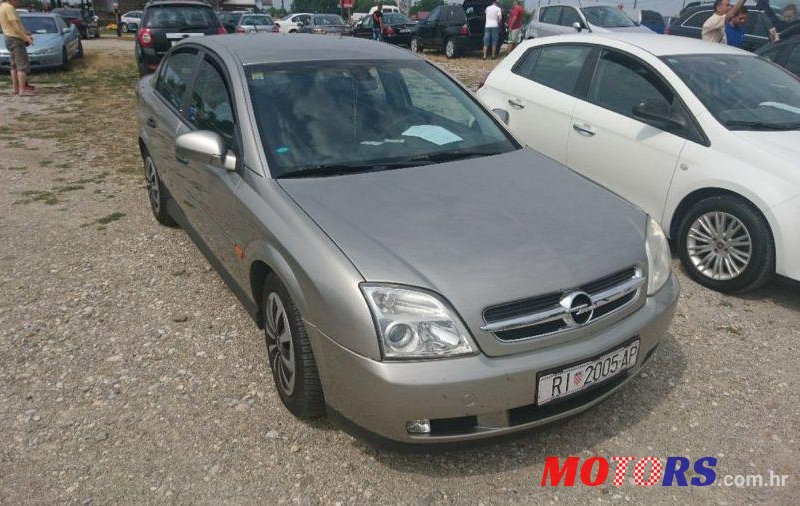 2002' Opel Vectra 1,8 I photo #1