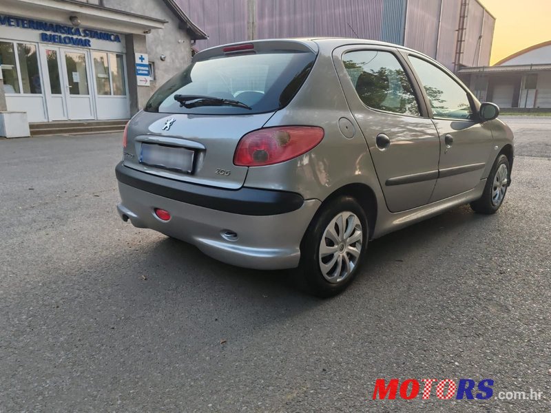 2003' Peugeot 206 photo #4
