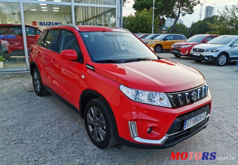 2019' Suzuki Vitara 1,0 photo #1