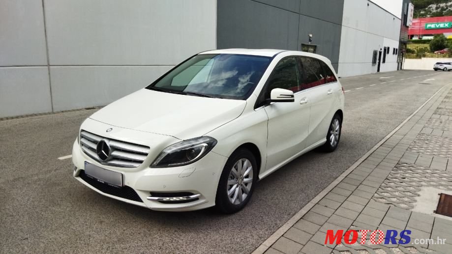 2013' Mercedes-Benz B-Klasa 200 Cdi photo #1