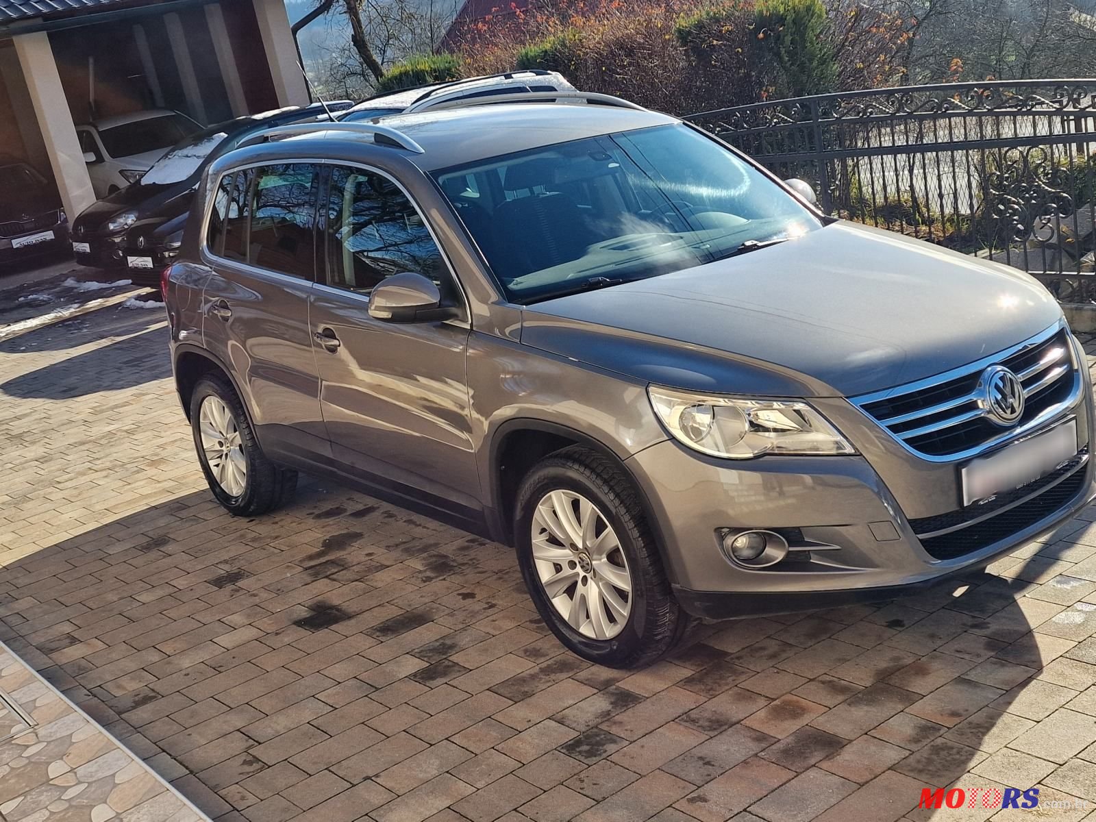 2010' Volkswagen Tiguan 2,0 Tdi photo #5