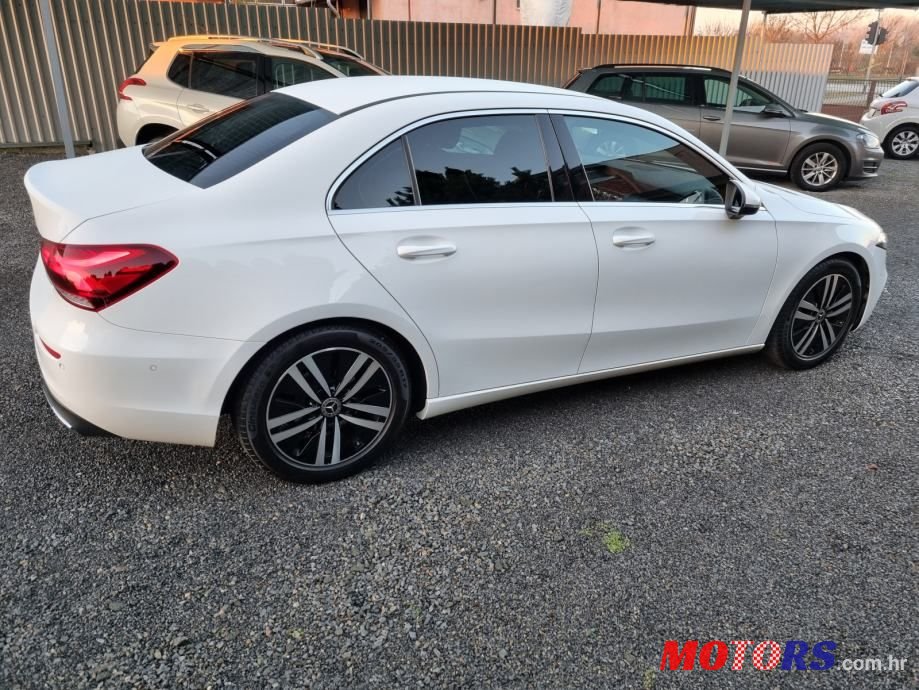 2020' Mercedes-Benz A-Klasa 180 D photo #5