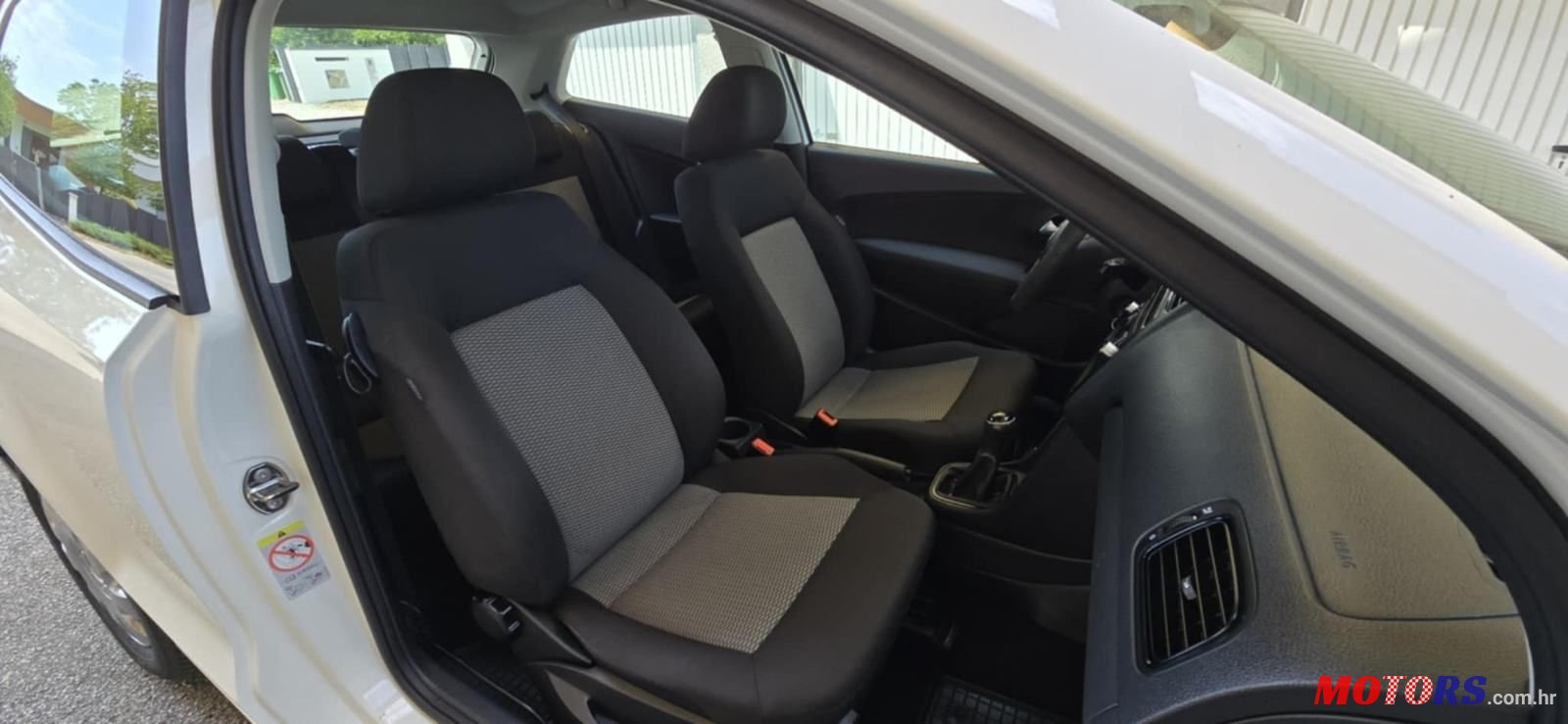 2014' Volkswagen Polo 1,2 Tdi photo #4