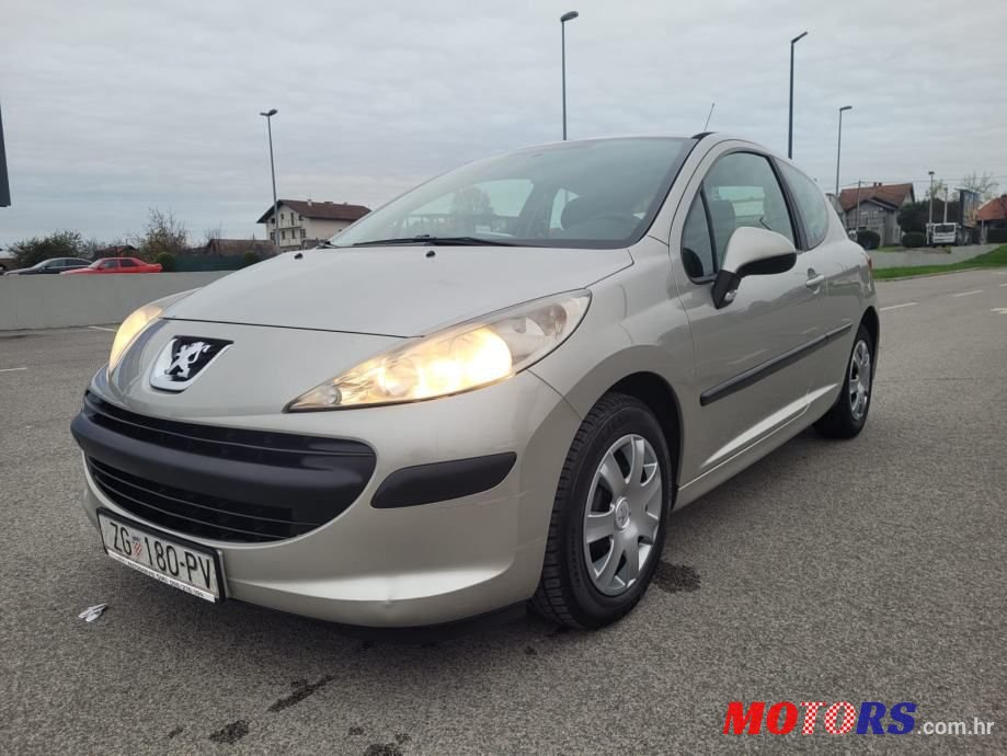 2006' Peugeot 207 1,4 Hdi photo #1