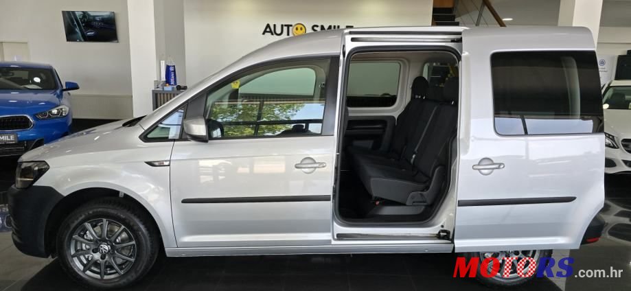 2016' Volkswagen Caddy 2,0 Tdi photo #3