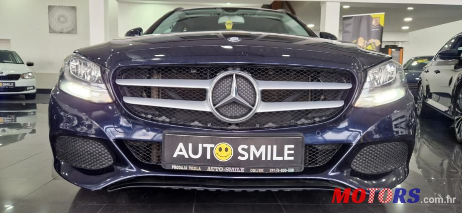 2015' Mercedes-Benz C-Klasa 180 T photo #2