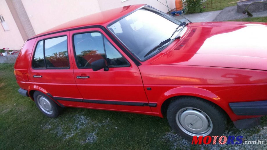 1987' Volkswagen Golf II photo #2