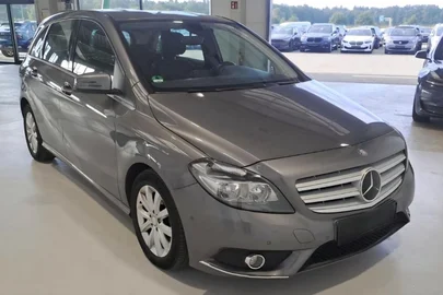 2013' Mercedes-Benz B-Klasa 180 Cdi