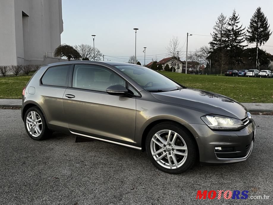 2013' Volkswagen Golf 7 photo #3